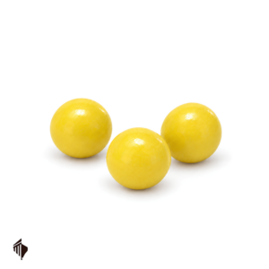 Τρεις σοκολατένιες ελίτσες Limoncello με κίτρινη επικάλυψη